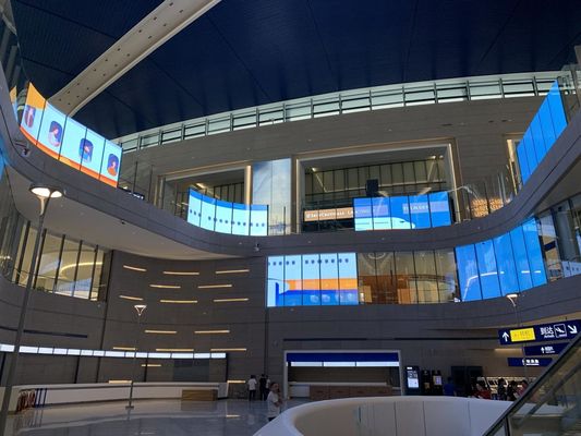 Прозрачный светодиодный дисплей P7.8 для помещений