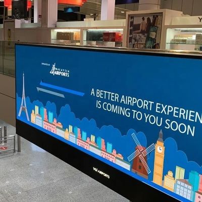 Хорошая цена Внутренний стационарный светодиодный дисплей с инкапсуляцией светодиодов SMD2121, сроком службы 100 000 часов и расстоянием просмотра от 4 до 40 м онлайн